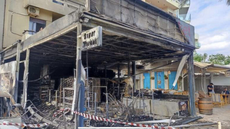 Φωτιά σε σούπερ μάρκετ στο Ρέθυμνο – Καταστράφηκε ολοσχερώς